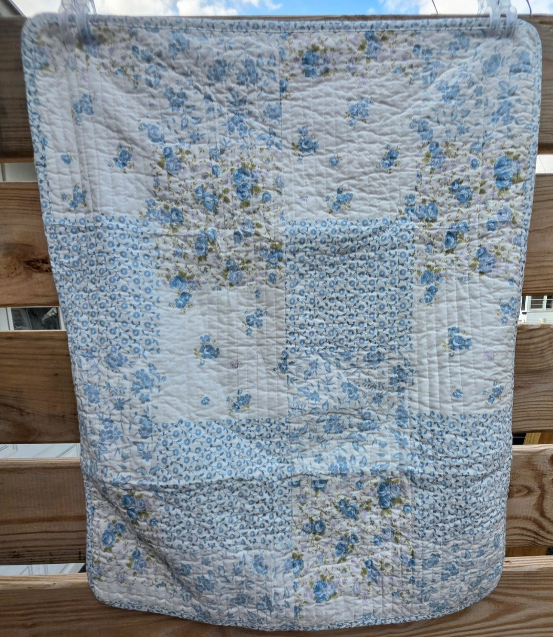 Laura Ashley Kenna Pillow Sham 21x27 Cotton Floral Patchwork Shabby Chic Blue White