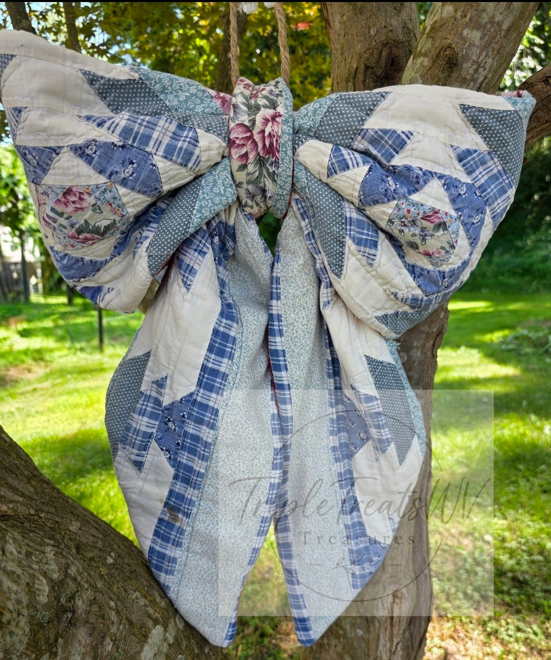 Large Reversible Vintage Quilt Bow - 17" x 25"